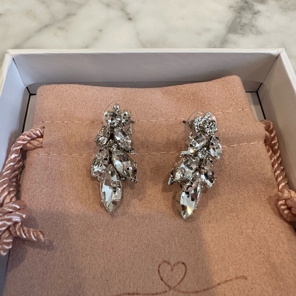 Bridal Earring Set *New in Box* - Picture 6 of 6